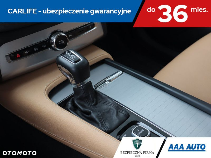 Volvo XC 90 - 18