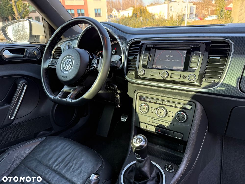 Volkswagen Beetle 2.0 TDI DPF Sport - 12