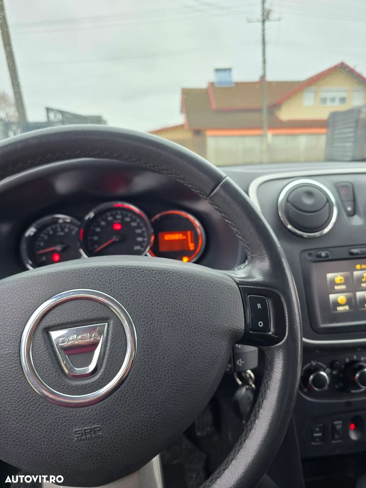 Dacia Sandero TCe 90 Laureate - 8