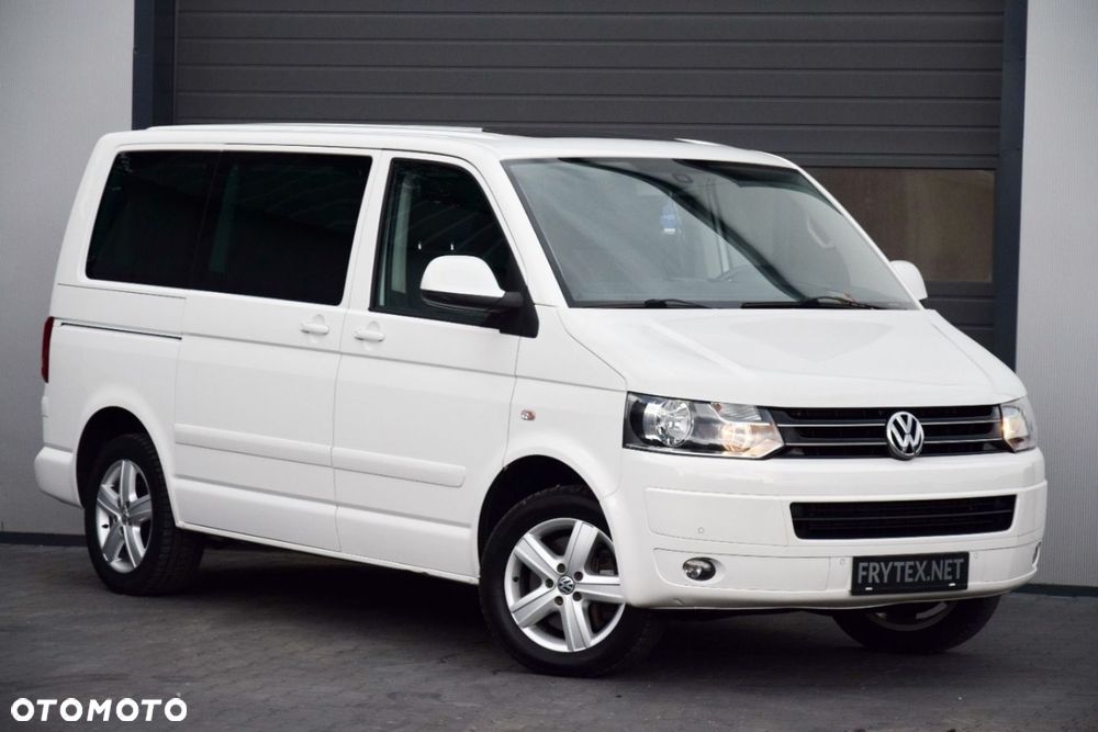 Volkswagen Caravelle - 1