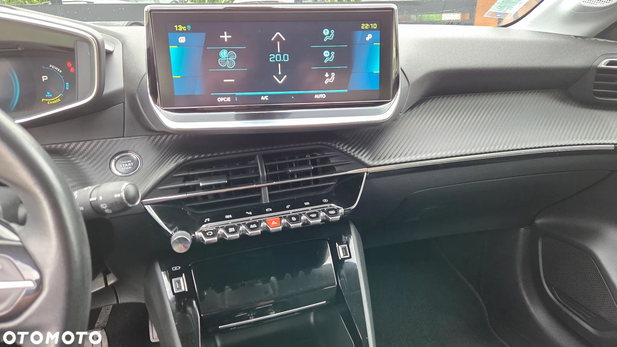 Peugeot 208 e-208 Allure - 9