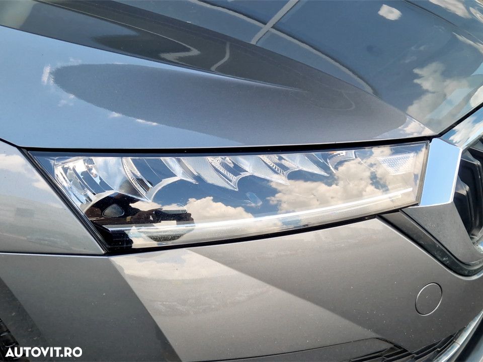 Skoda Octavia 2.0 TDI DSG Style - 10