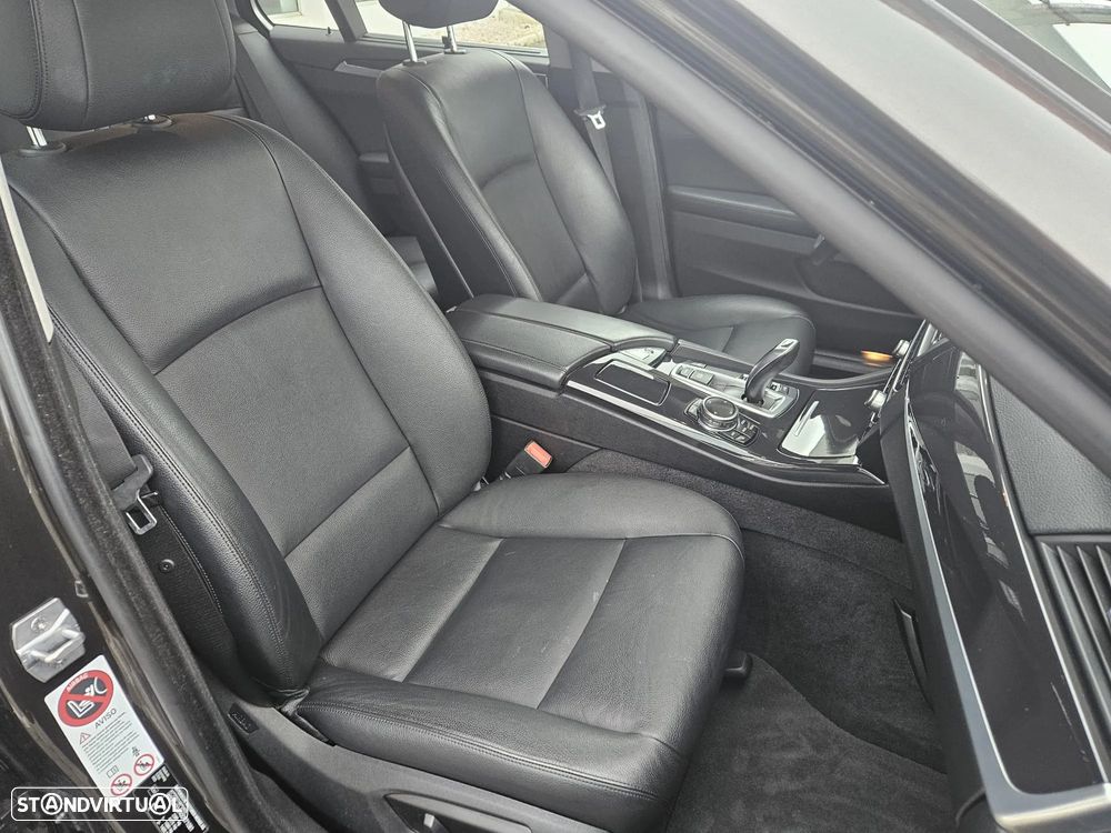 BMW 520 d Line Luxury Auto - 22