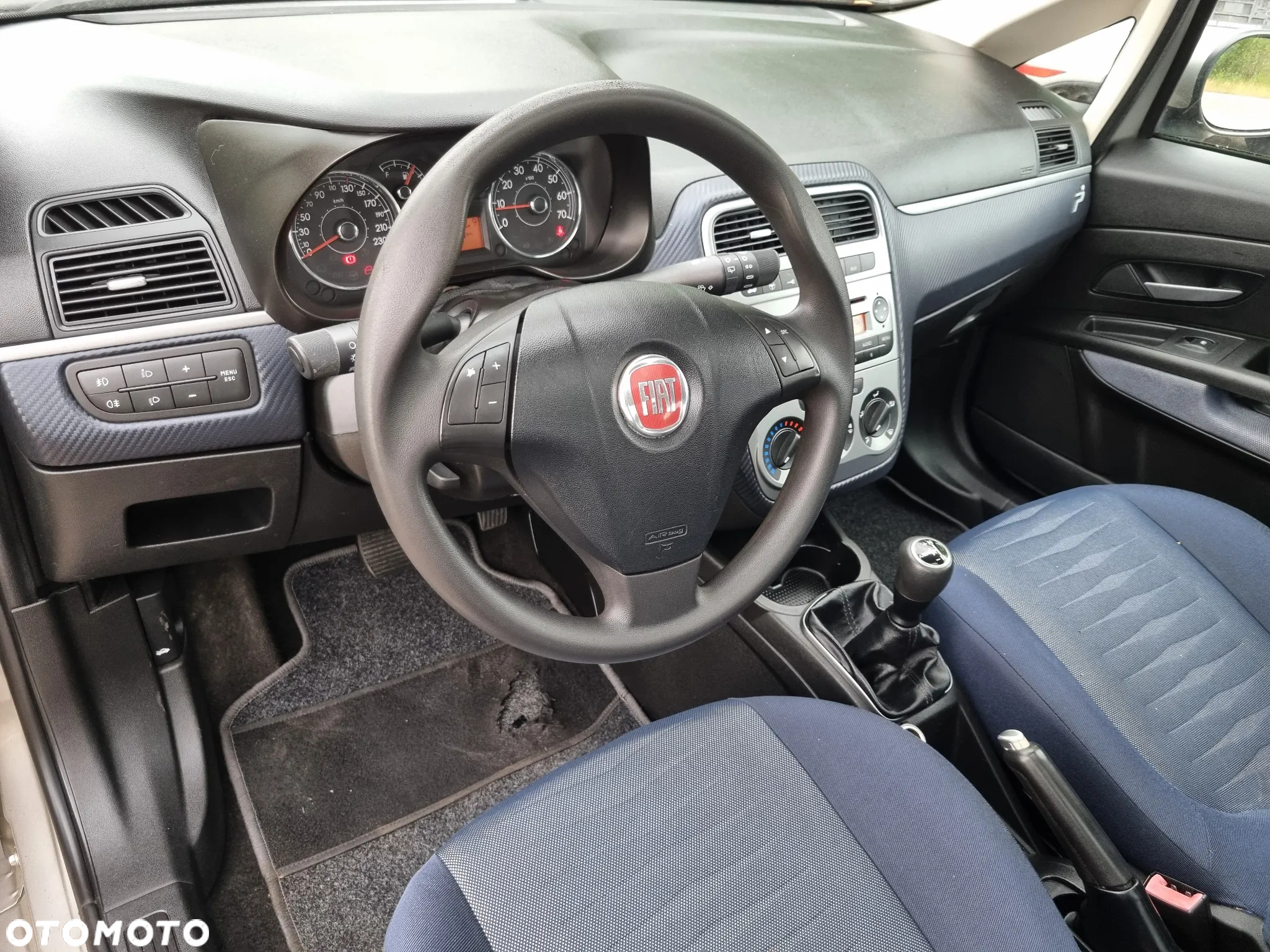 Fiat Grande Punto 1.4 8V Dualogic Speed - 8
