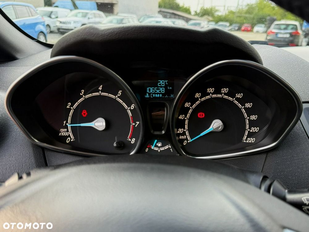 Ford Fiesta 1.0 EcoBoost S&S ST-LINE X - 30
