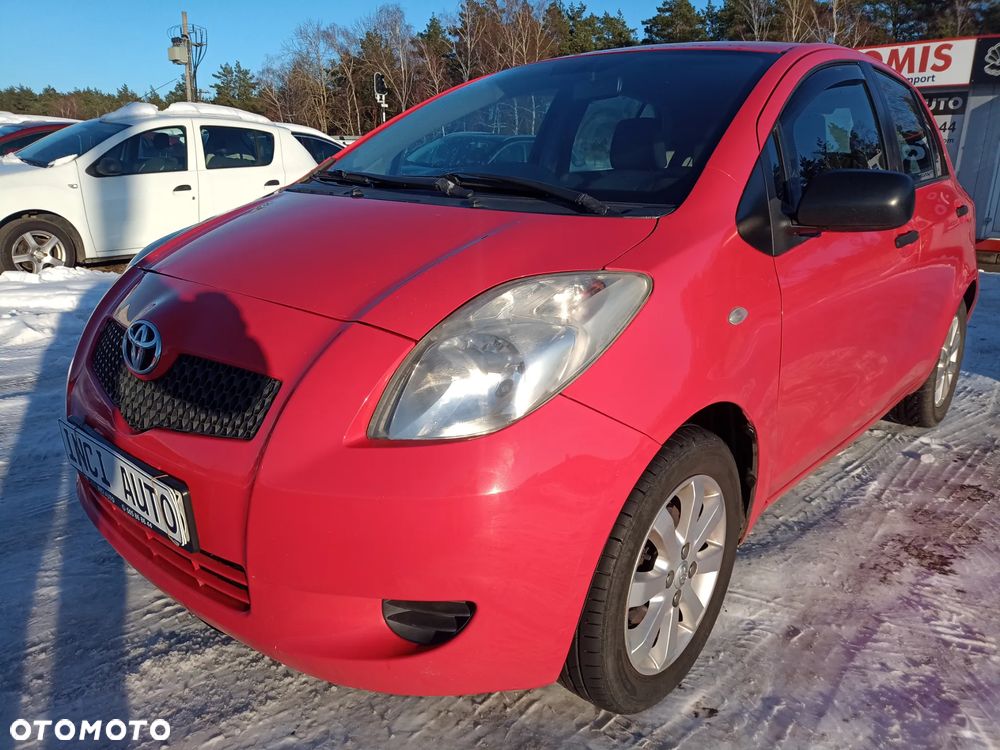 Toyota Yaris 1.3 Luna - 2