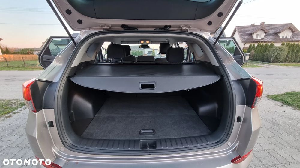 Hyundai Tucson 2.0 CRDi 4WD Automatik Passion Plus - 37
