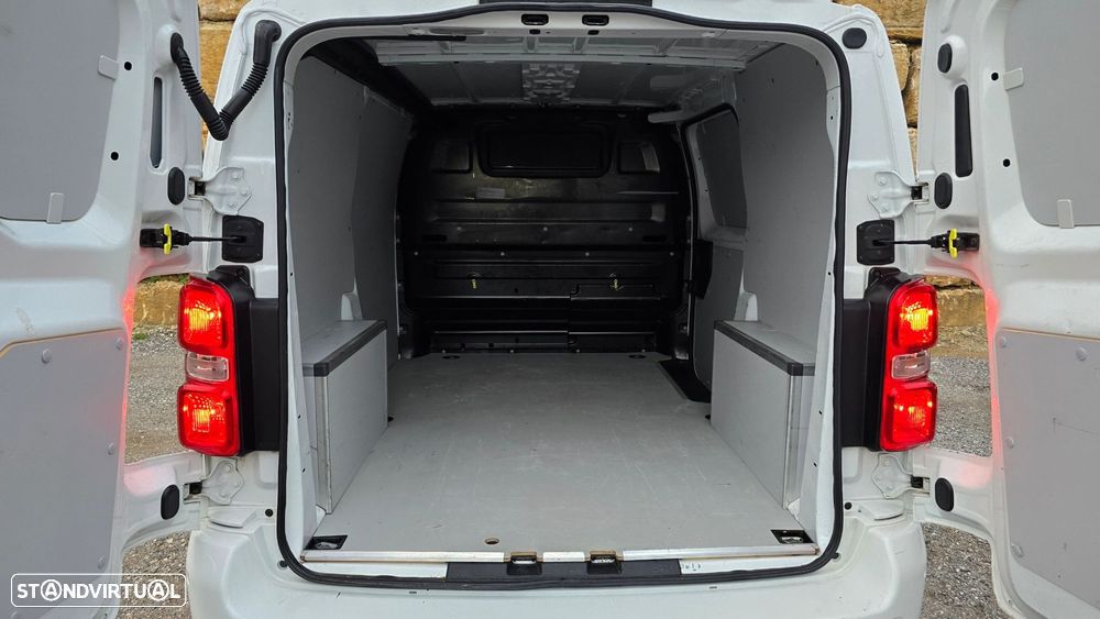 Peugeot Expert 2.0 BlueHDi L2H1 Standard EAT8 - 51