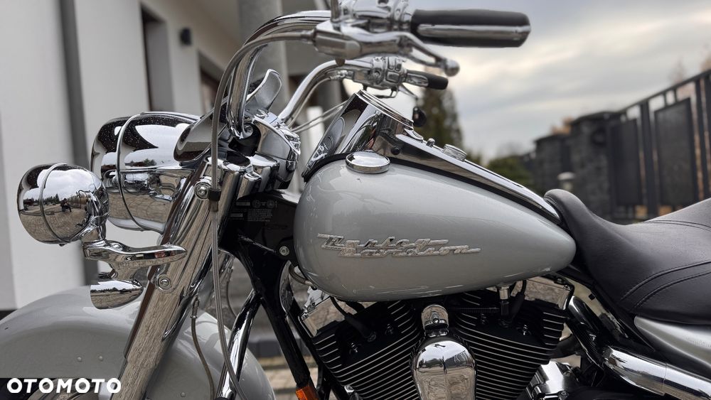 Harley-Davidson Touring Road King - 4