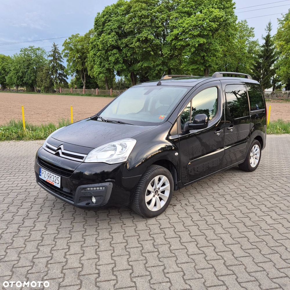 Citroën Berlingo Multispace PureTech 110 SHINE - 2