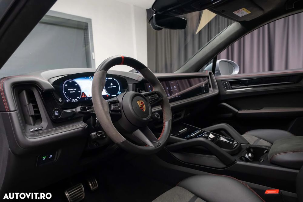 Porsche Cayenne Coupe - 7