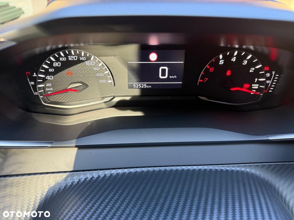 Peugeot 208 - 4
