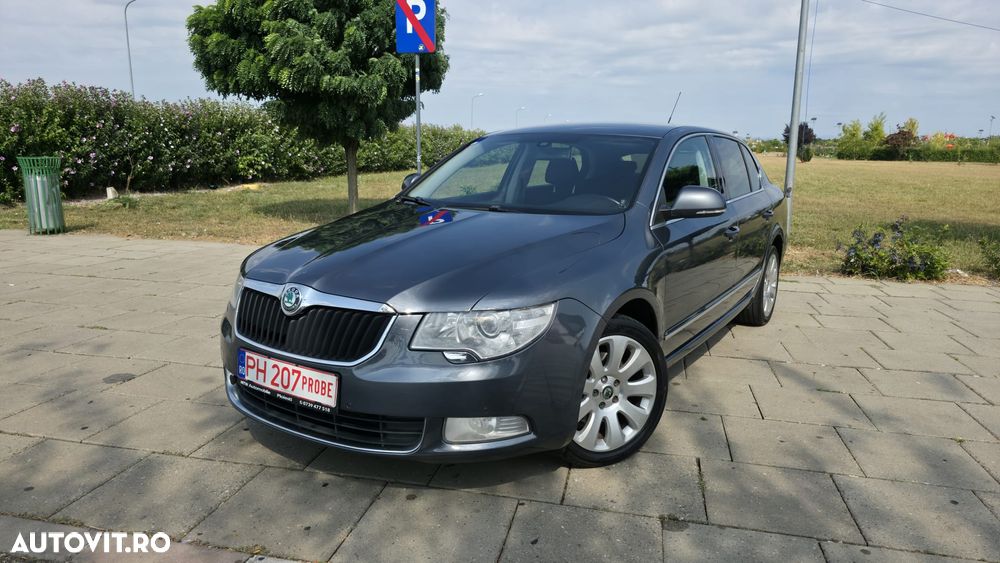 Skoda Superb 2.0 TDI Exclusive - 1