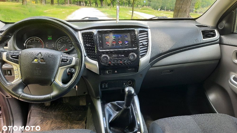 Mitsubishi L200 2.4 d DC Intense Plus EU6 - 12