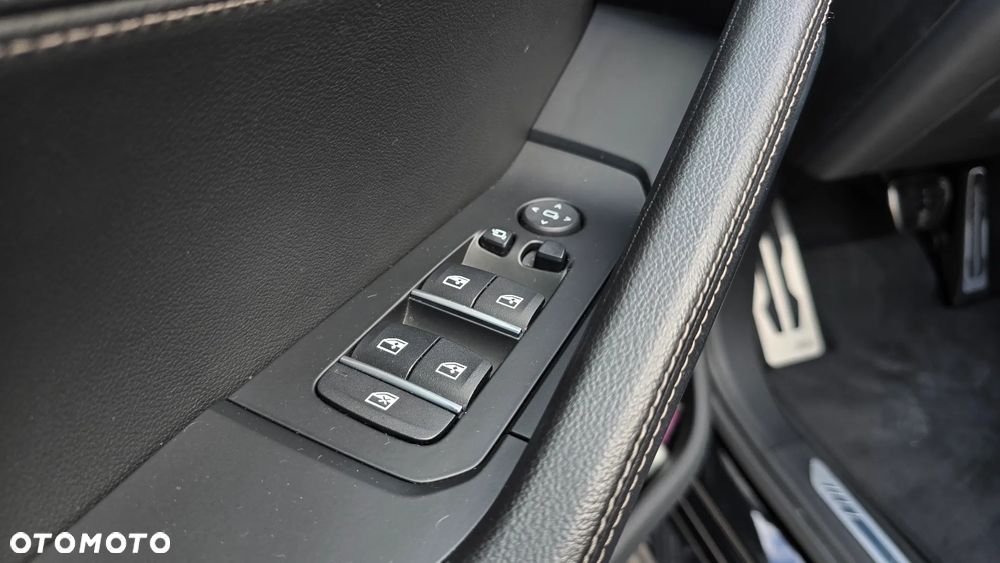 BMW X6 xDrive30d - 15