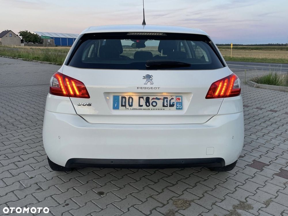 Peugeot 308 PureTech 130 Stop & Start Allure - 4