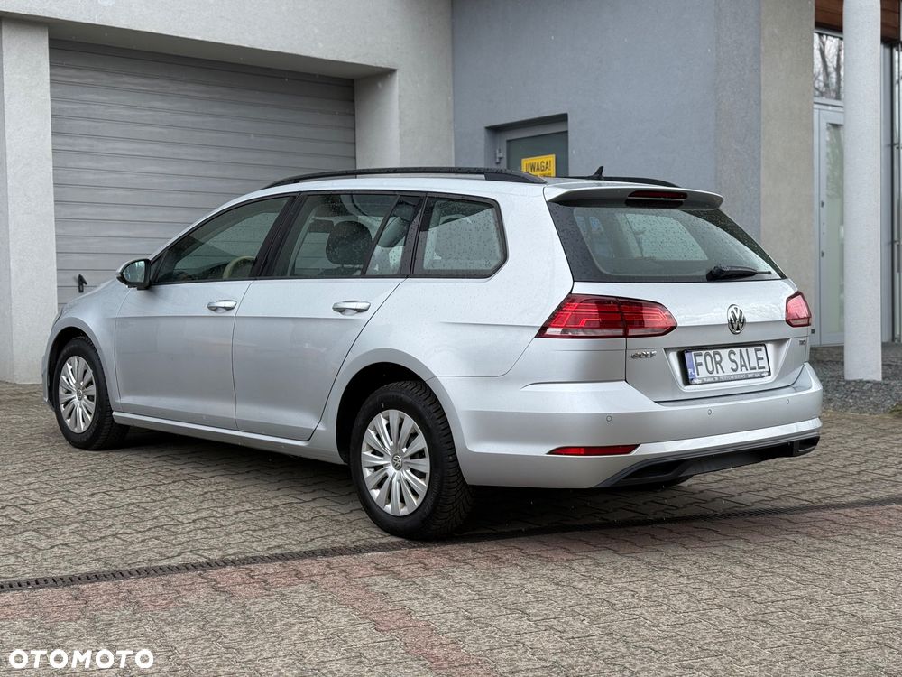 Volkswagen Golf 1.6 TDI SCR Comfortline - 3