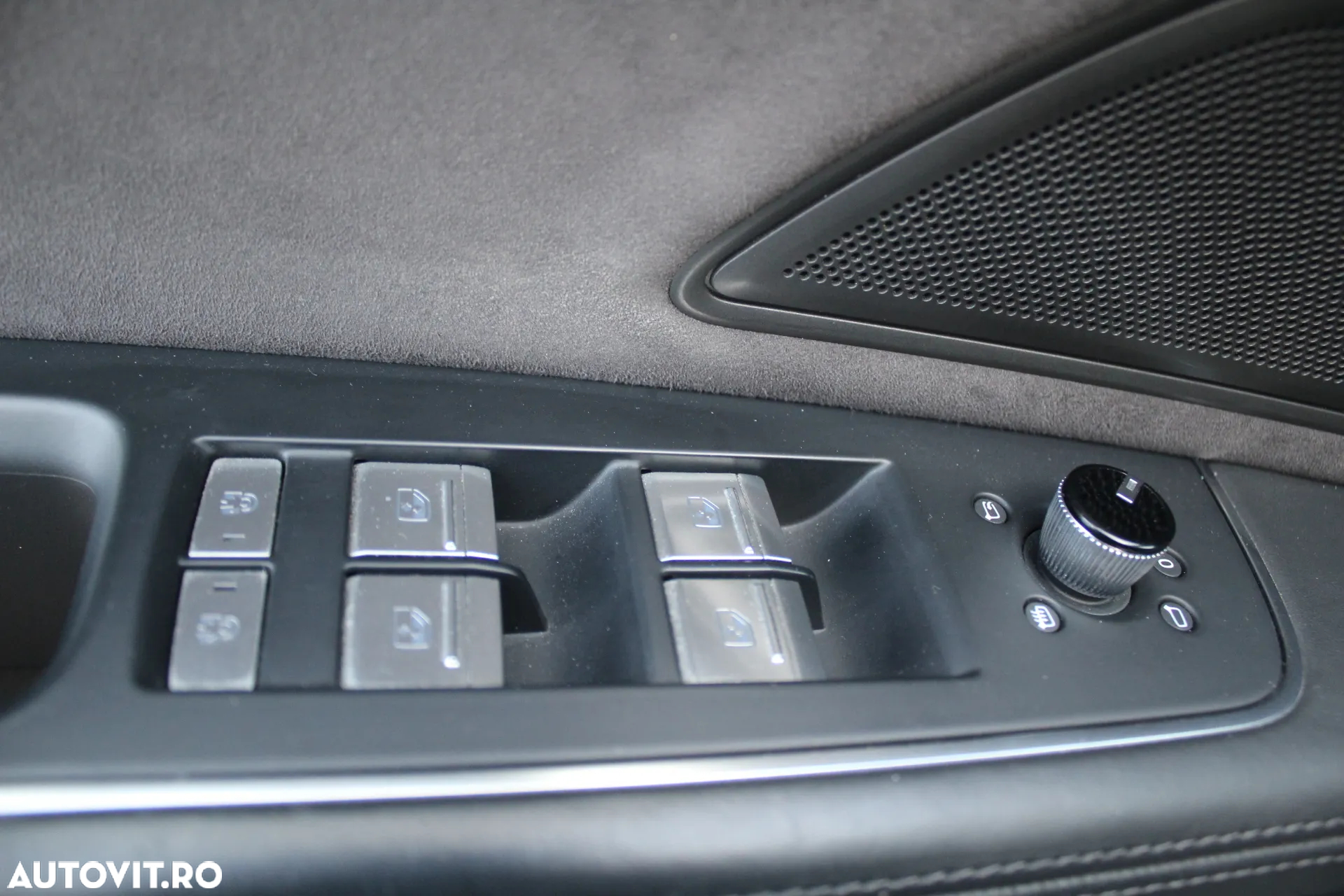 Audi A8 55 TFSI quattro Tiptronic MHEV - 14