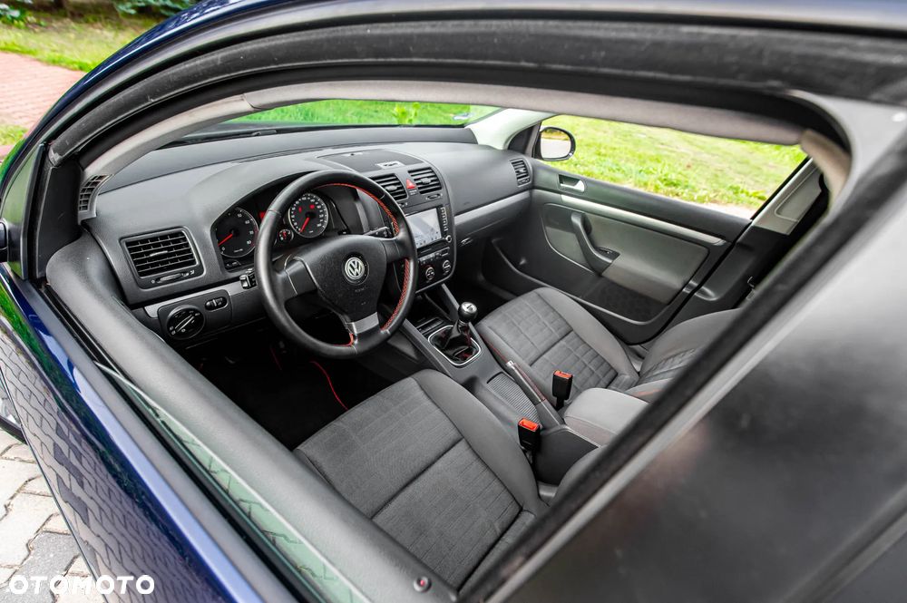 Volkswagen Golf 1.6 Goal - 21