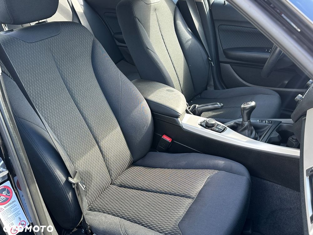 BMW Seria 1 - 18