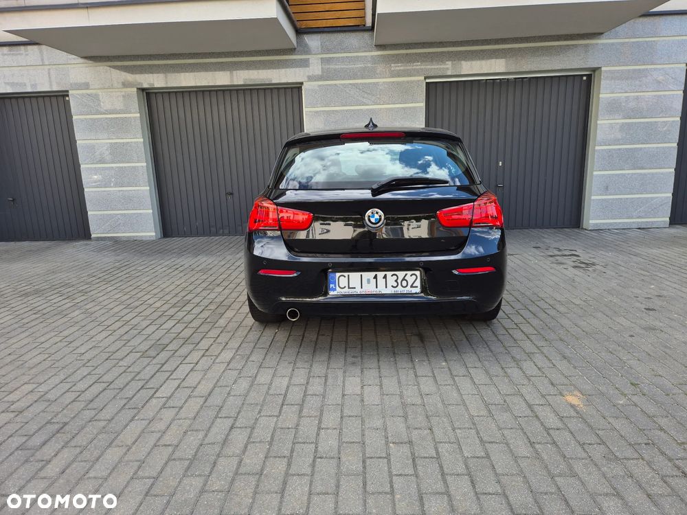 BMW Seria 1 116i - 6