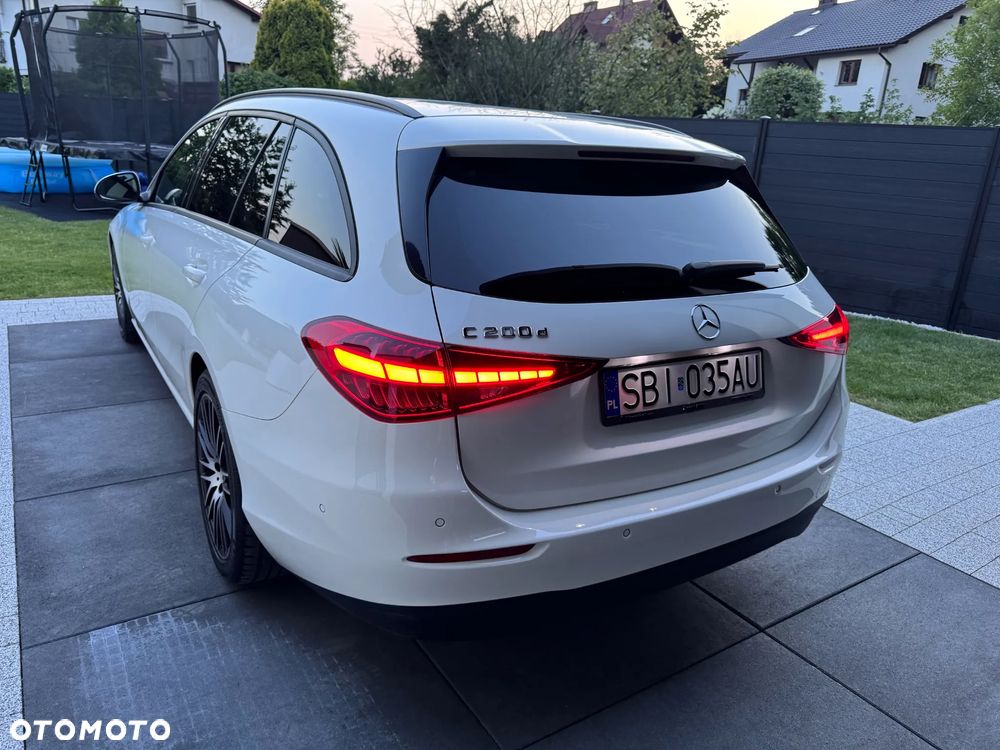 Mercedes-Benz Klasa C 200 d 9G-TRONIC - 11