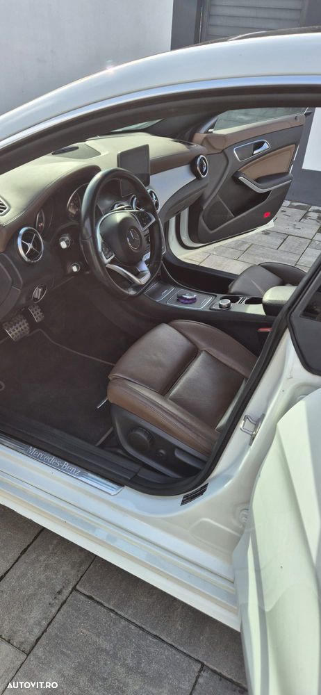Mercedes-Benz CLA 200 d Shooting Brake 4Matic 7G-DCT AMG Line - 7