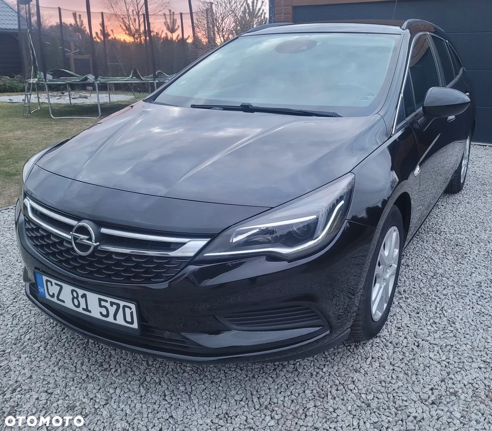 Opel Astra - 1