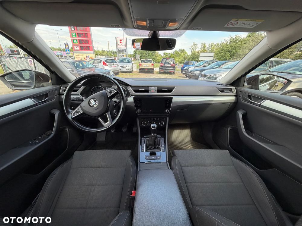 Skoda Superb 1.5 TSI ACT Ambition - 4