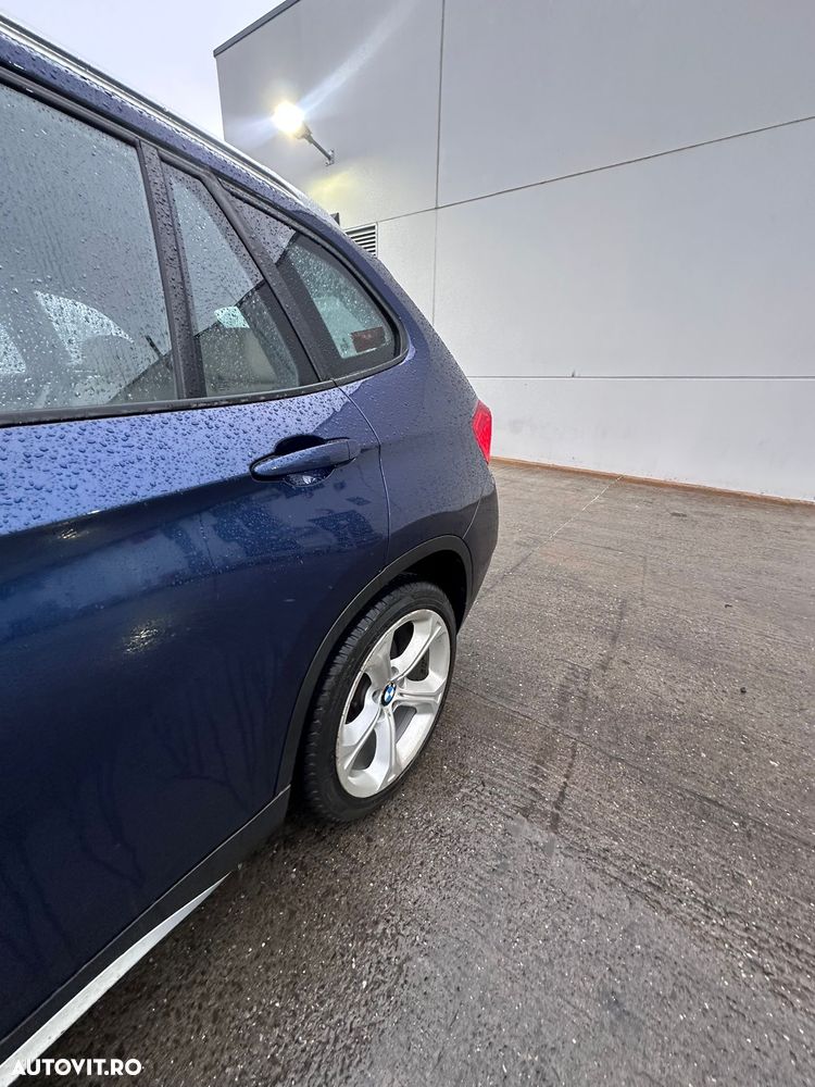 BMW X1 sDrive18d xLine - 8