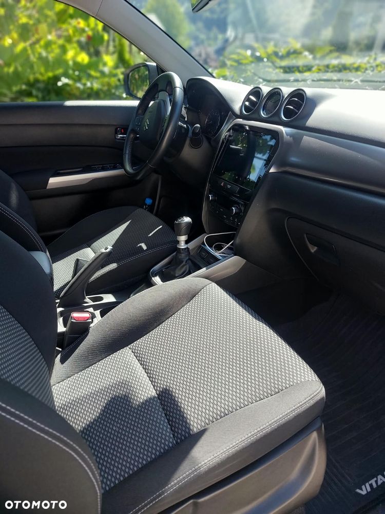 Suzuki Vitara 1.4 Boosterjet SHVS Premium 4WD - 21