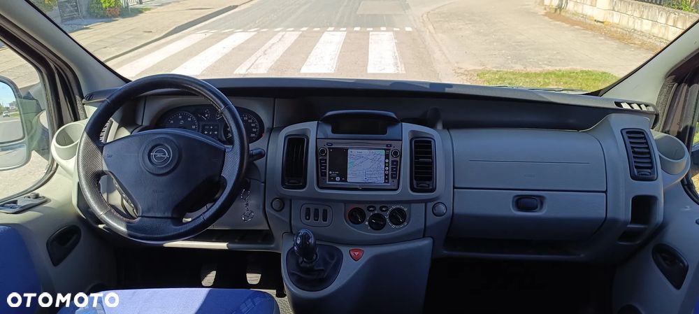 Opel Vivaro - 14