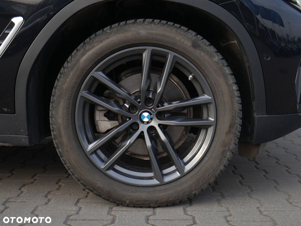 BMW X4 - 26