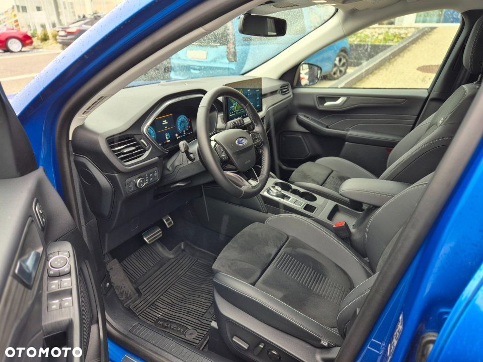 Ford Kuga - 13