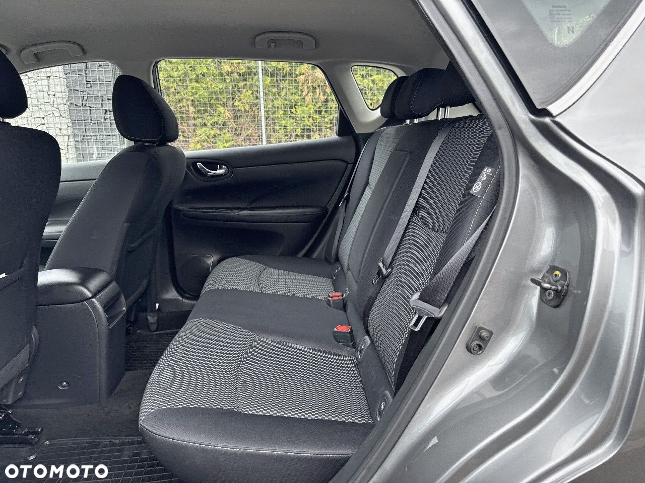 Nissan Pulsar 1.2 DIG-T Acenta EU6 - 10