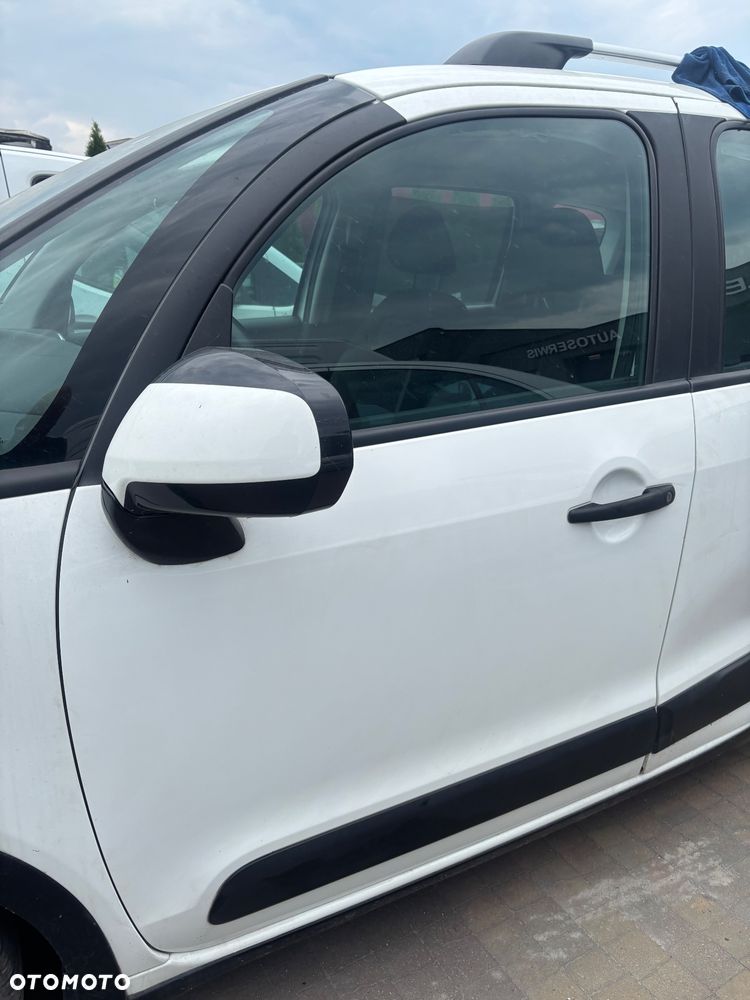 CITROEN C3 PICASSO DRZWI LEWY PRZOD PRZEDNIE EWPB ORG LAKIER