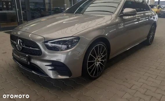 Mercedes-Benz Klasa E - 12