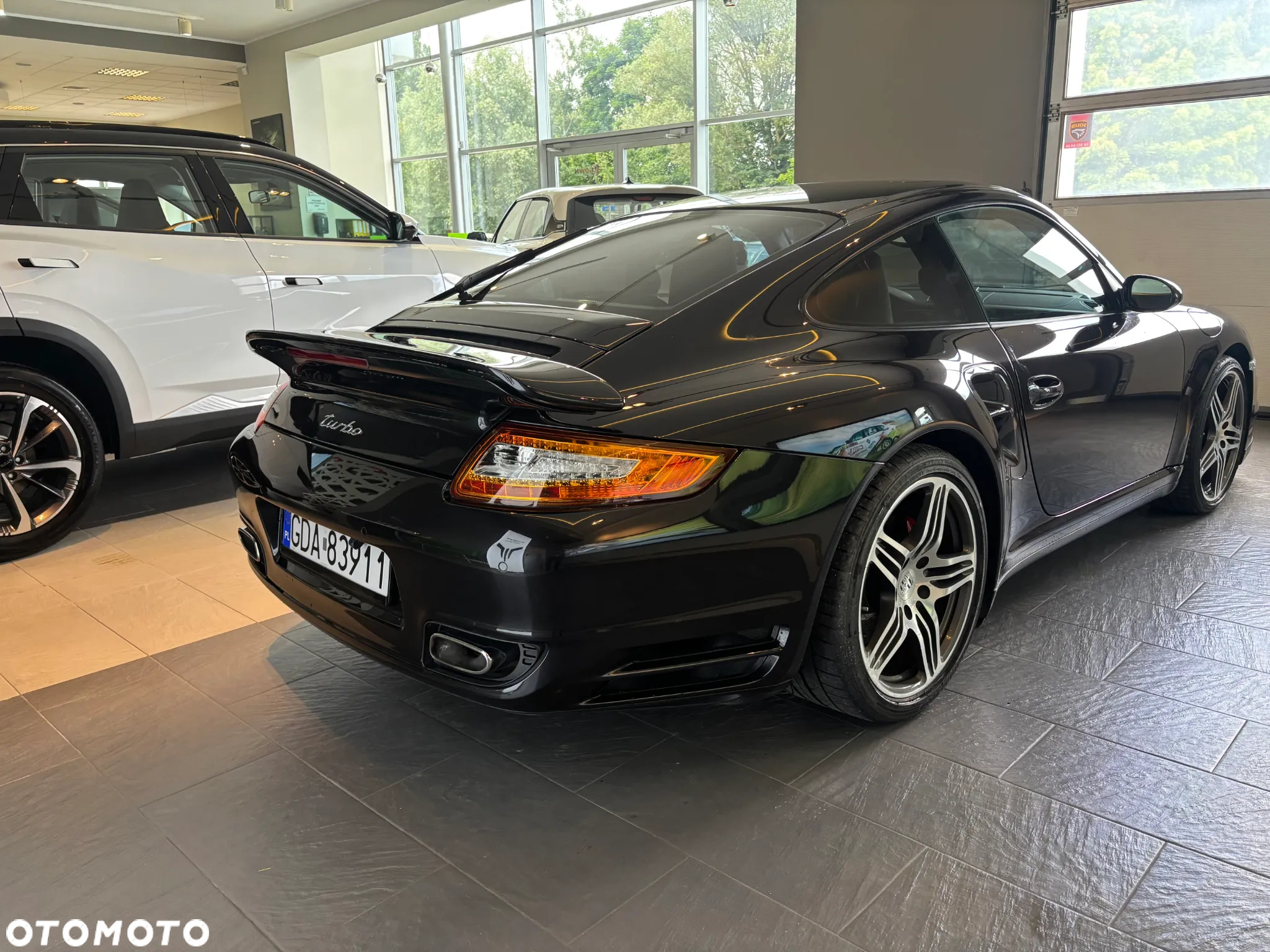 Porsche 911 Turbo Tiptronic S - 10