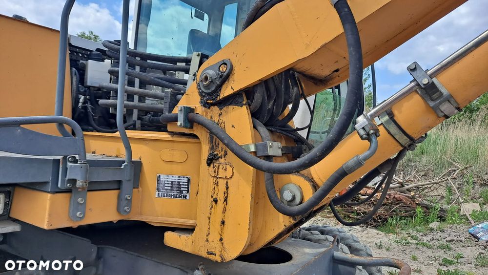 Liebherr 309 - 4