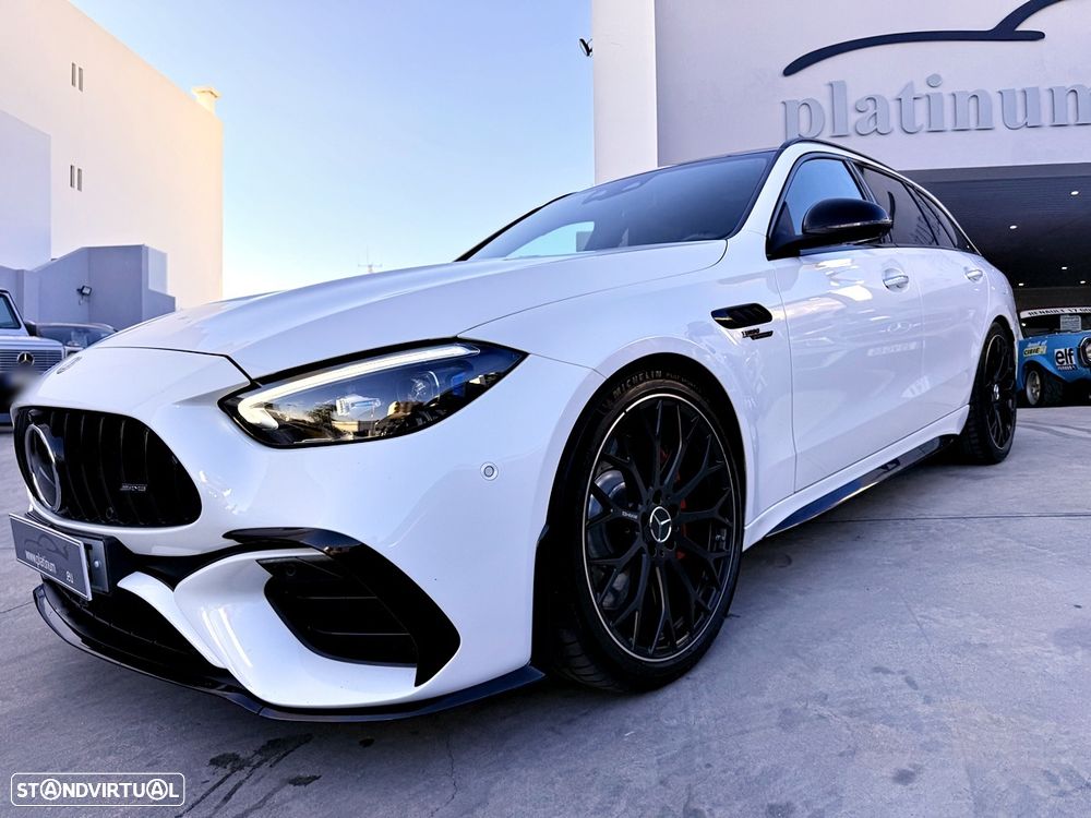 Mercedes-Benz C 63 AMG S - 56