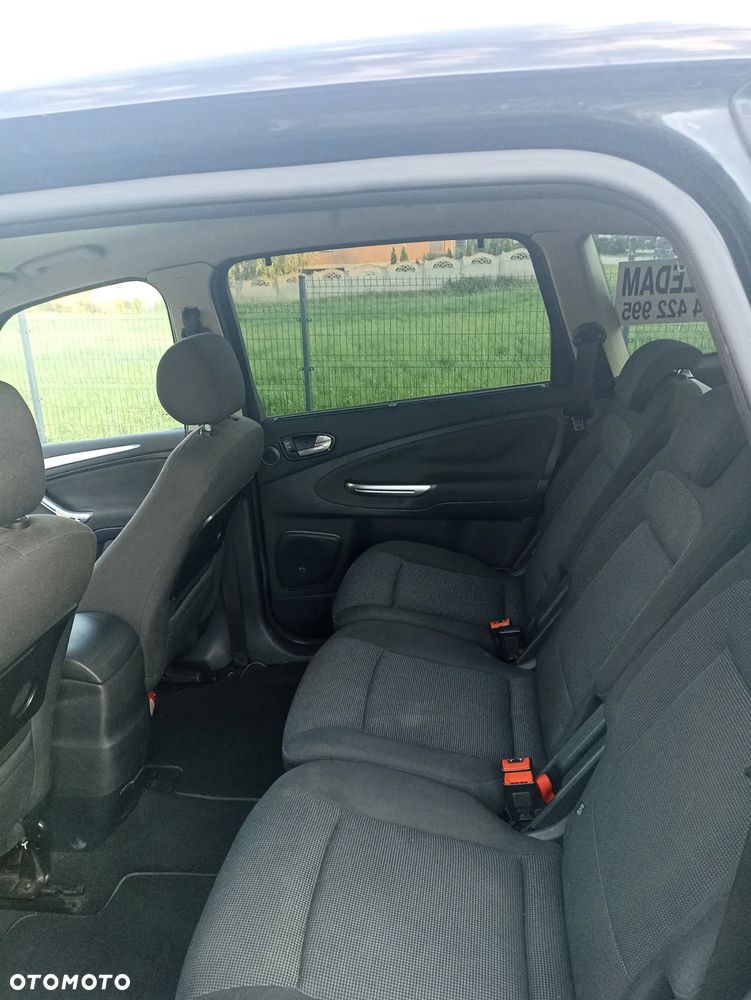 Ford S-Max 2.0 Titanium - 9