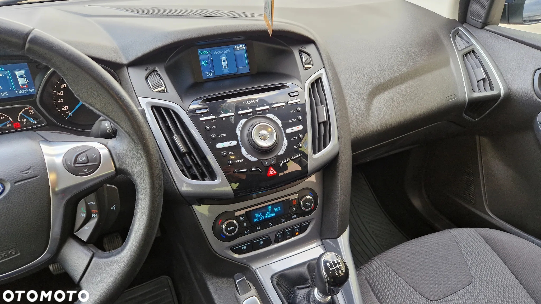 Ford Focus Turnier 1.6 EcoBoost Start-Stopp-System SYNC Edition - 32