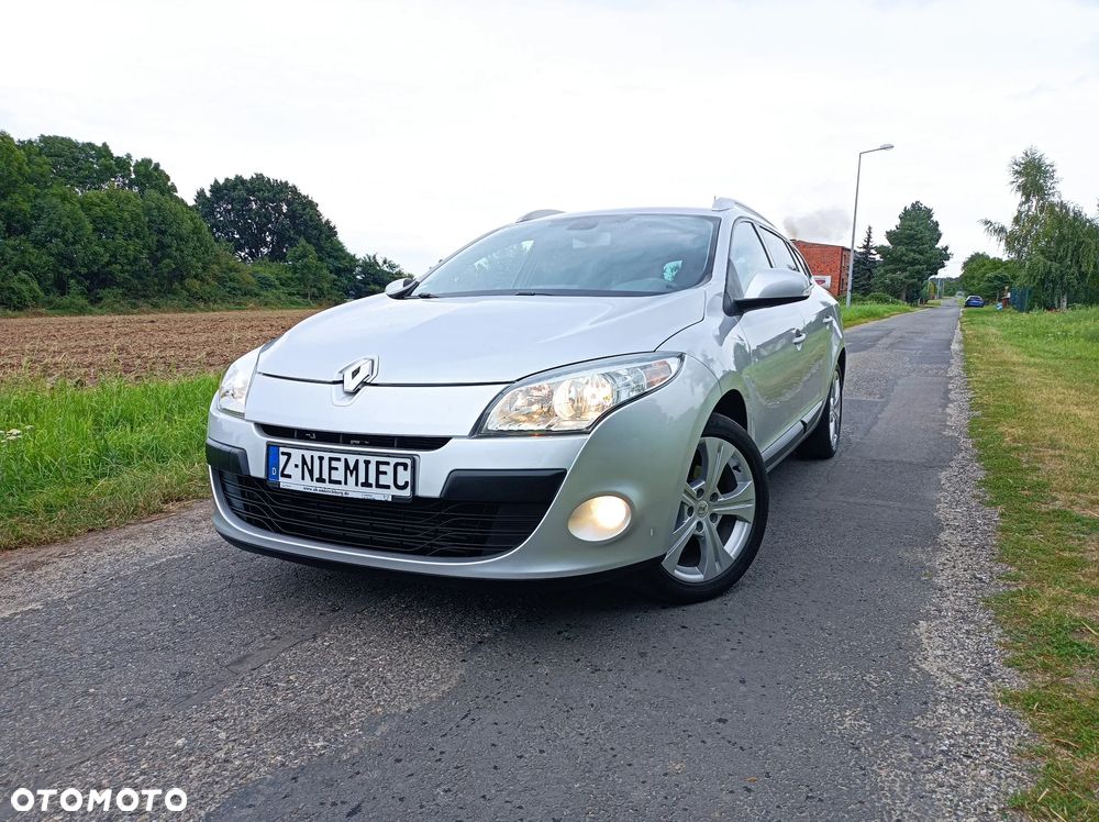 Renault Megane TCe 130 Luxe - 1