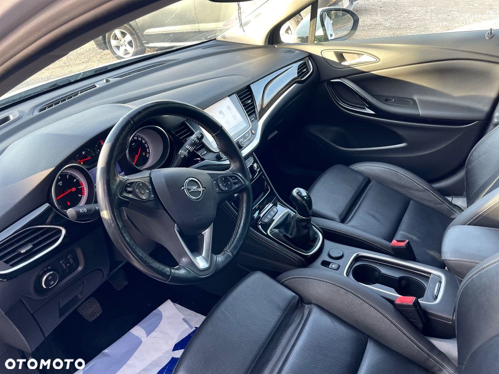 Opel Astra 1.4 Turbo Innovation - 9