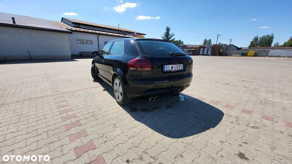 Audi A3 3-drzwiowe 1.9 TDI Ambition - 3