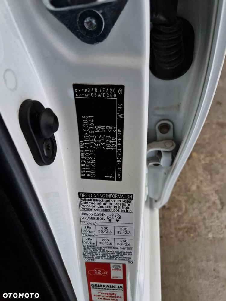 Toyota Auris 1.4 D-4D Active - 25