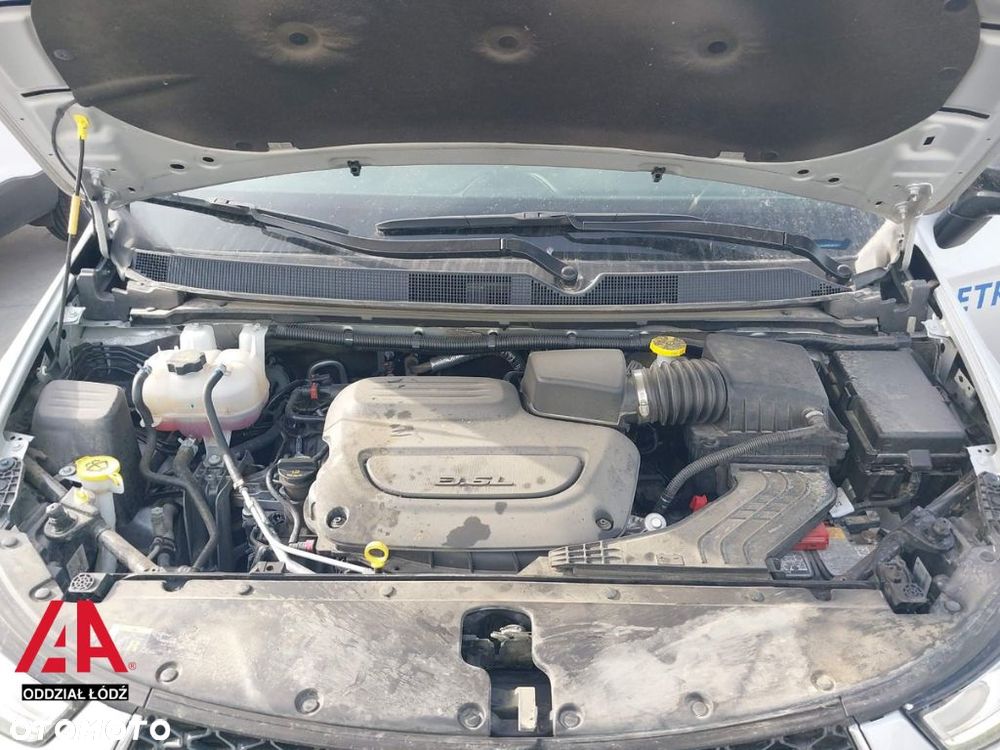 Chrysler Pacifica - 14