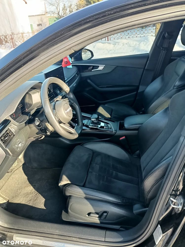 Audi A4 Allroad - 22