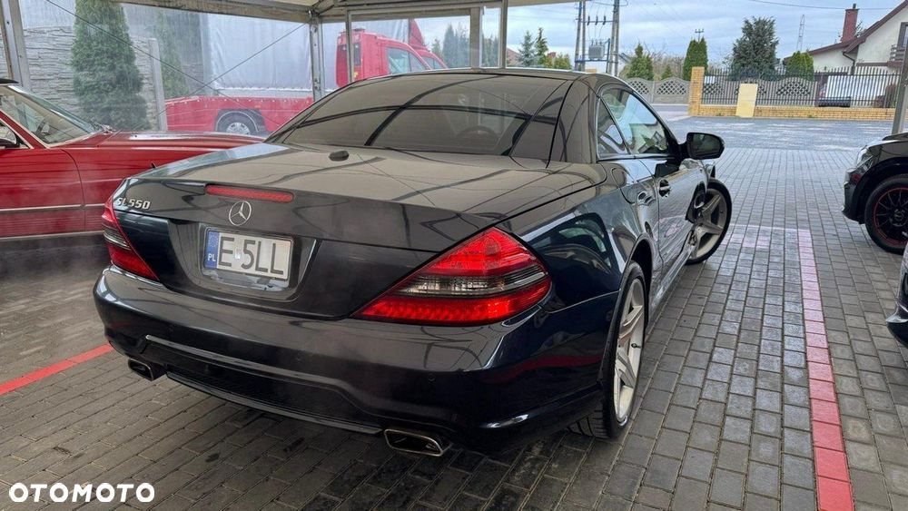 Mercedes-Benz SL - 31