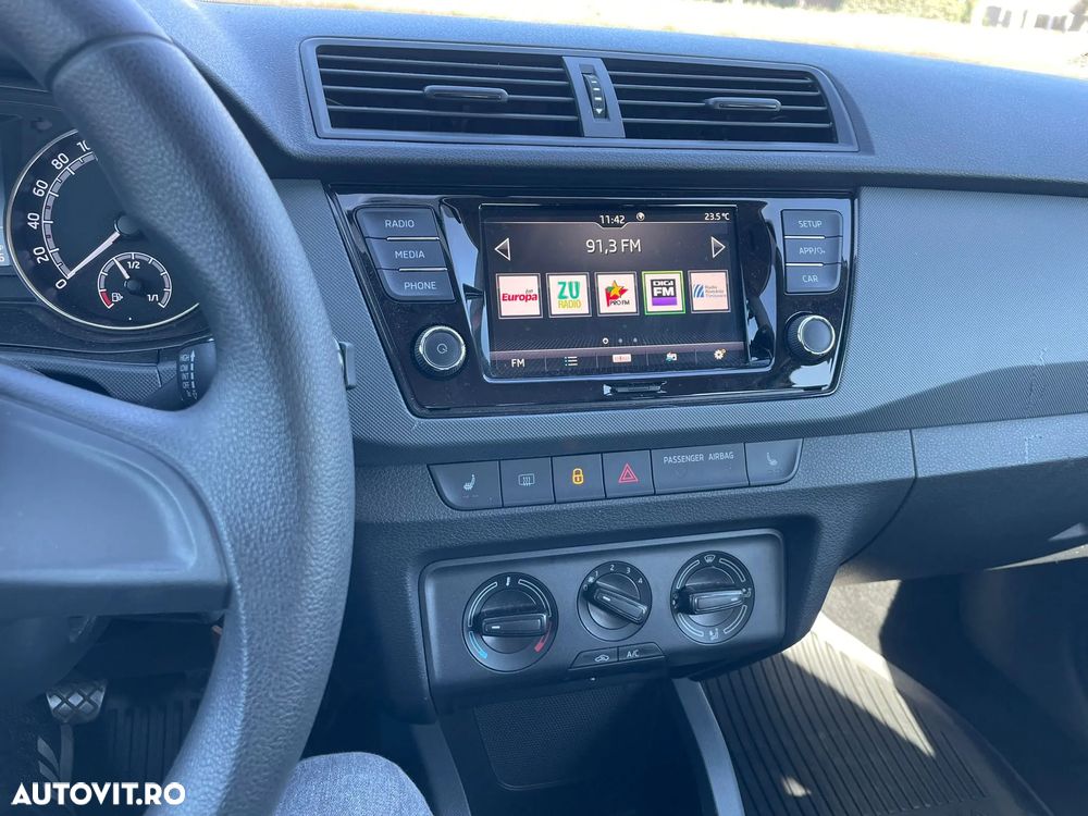 Skoda Fabia 1.0 TSI Ambition - 4